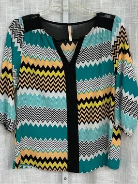 Poema Teal, Yellow & Black Chevron V-Neck Blouse